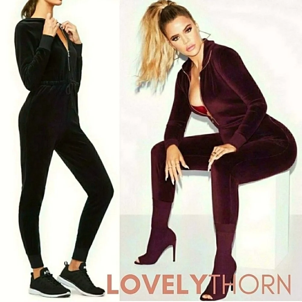 GOOD AMERICAN // ltd ed black velour long sleeve hooded full zip jumpsuit